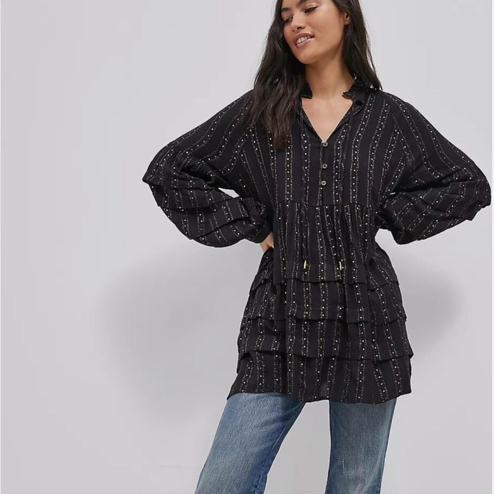 Anthropologie NWT Quinn Sequined Tunic Blouse Size Medium